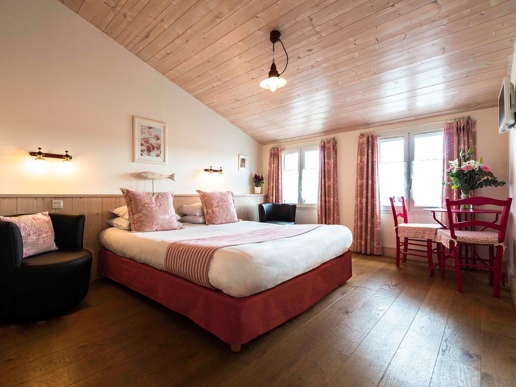Hotel La Galiote En Re La Flotte Exteriör bild